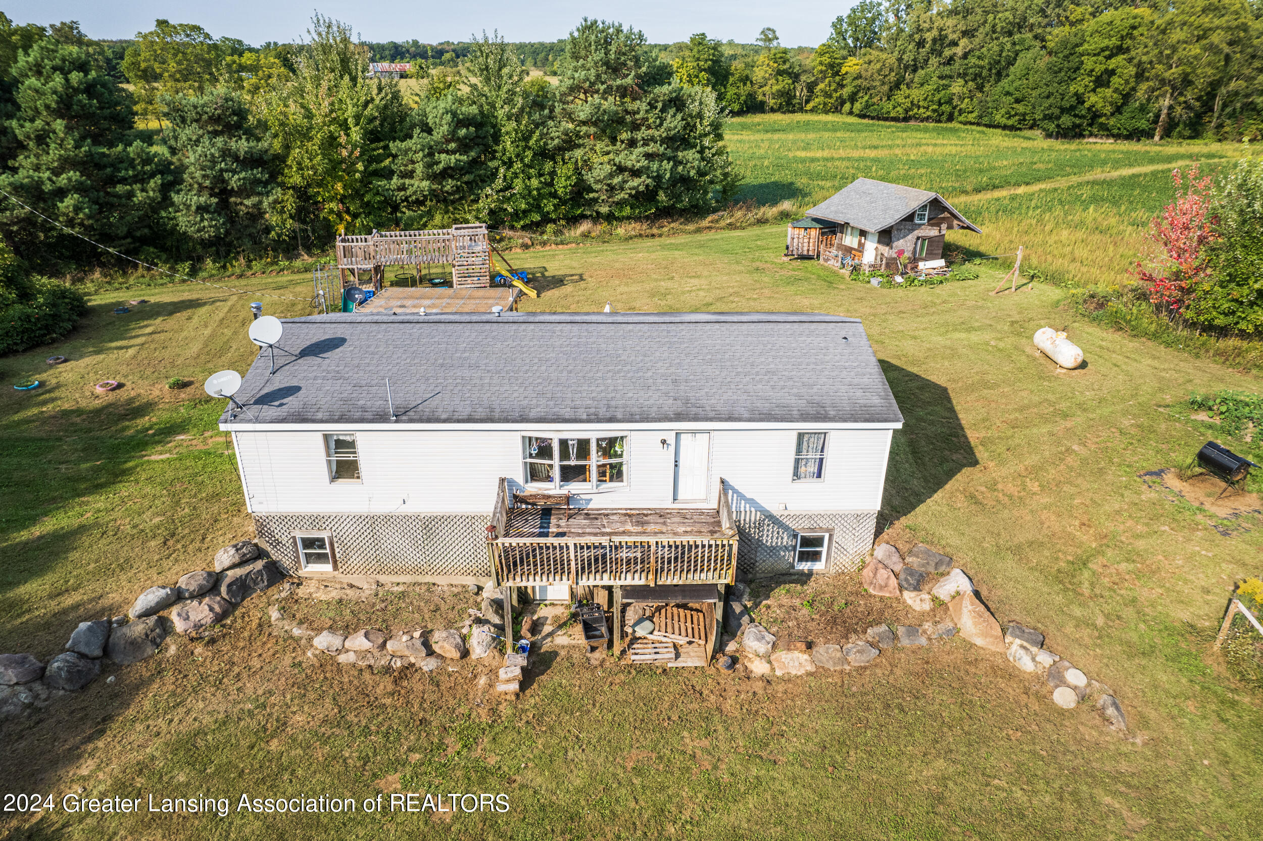14337 South Fowlerville Road Byron, MI 48418 - Photo 2 of 29 Aerial