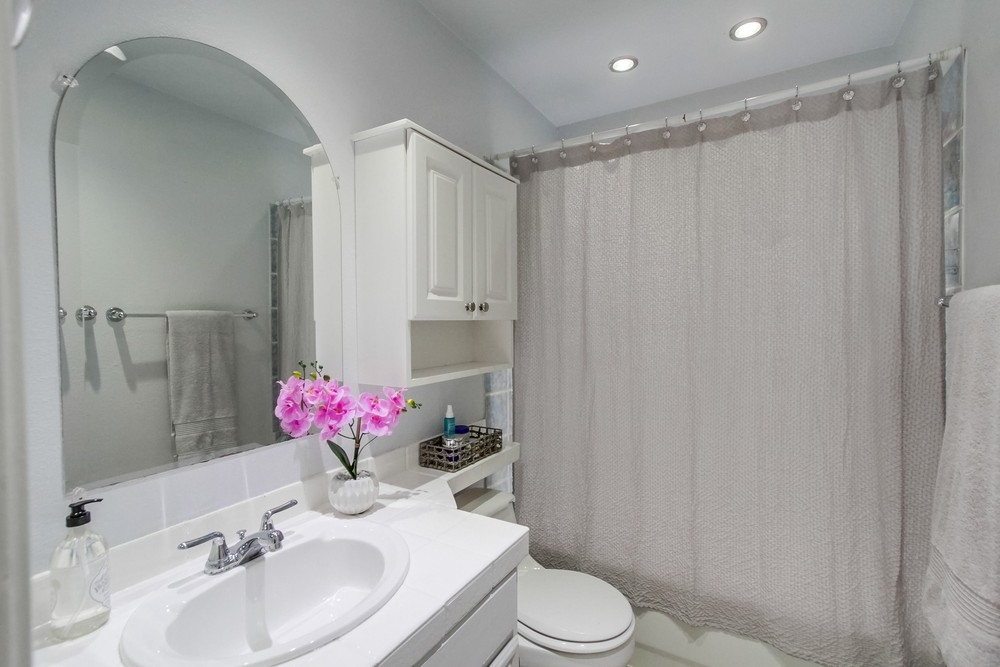 13243 West Lakeview Road Lakeside, CA 92040 - Photo 13 of 25 Gallery Image 13