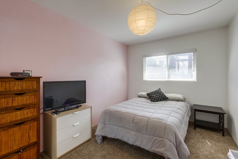 13243 West Lakeview Road Lakeside, CA 92040 - Photo 17 of 25 Gallery Image 17