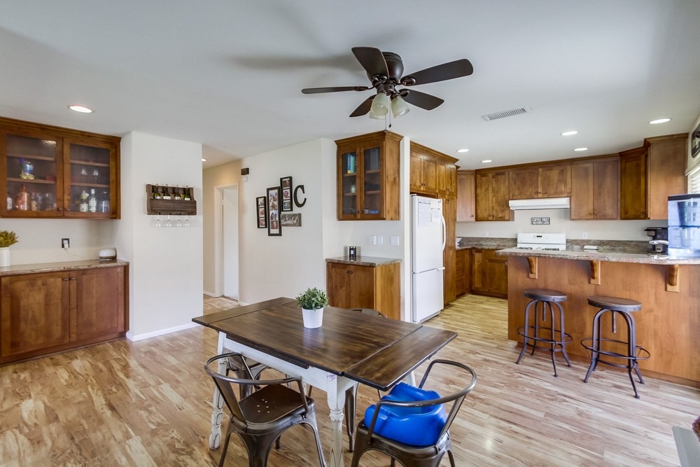 13243 West Lakeview Road Lakeside, CA 92040 - Photo 4 of 25 Gallery Image 4