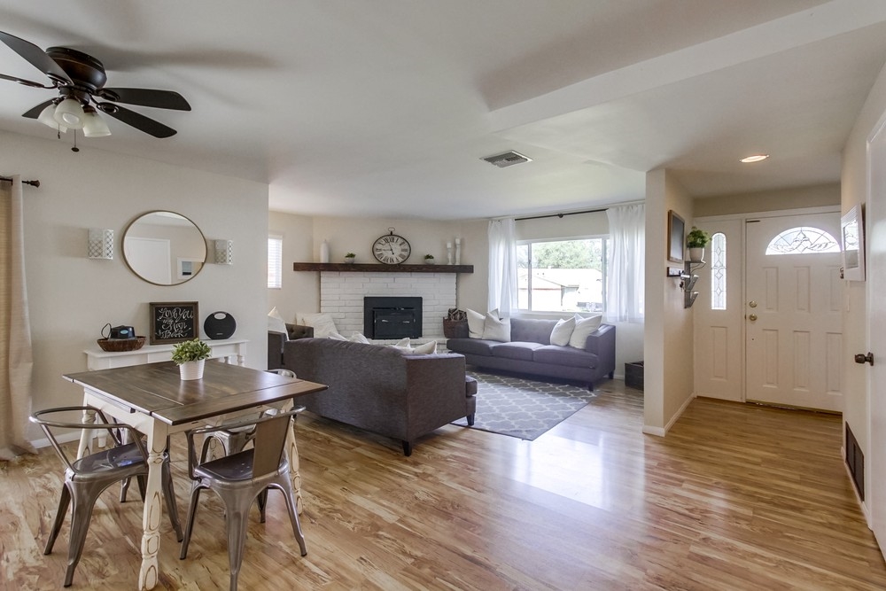 13243 West Lakeview Road Lakeside, CA 92040 - Photo 6 of 25 Gallery Image 6