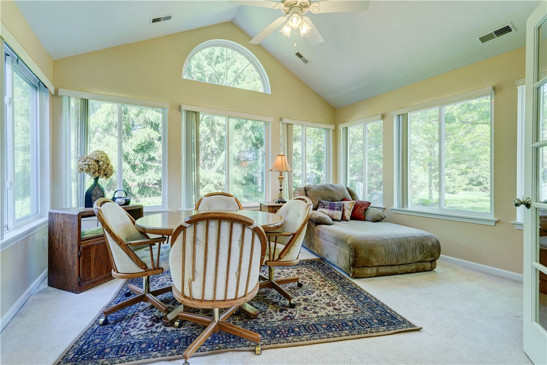 139 Maple Center Road Greece, NY 14468 - Photo 10 of 45
