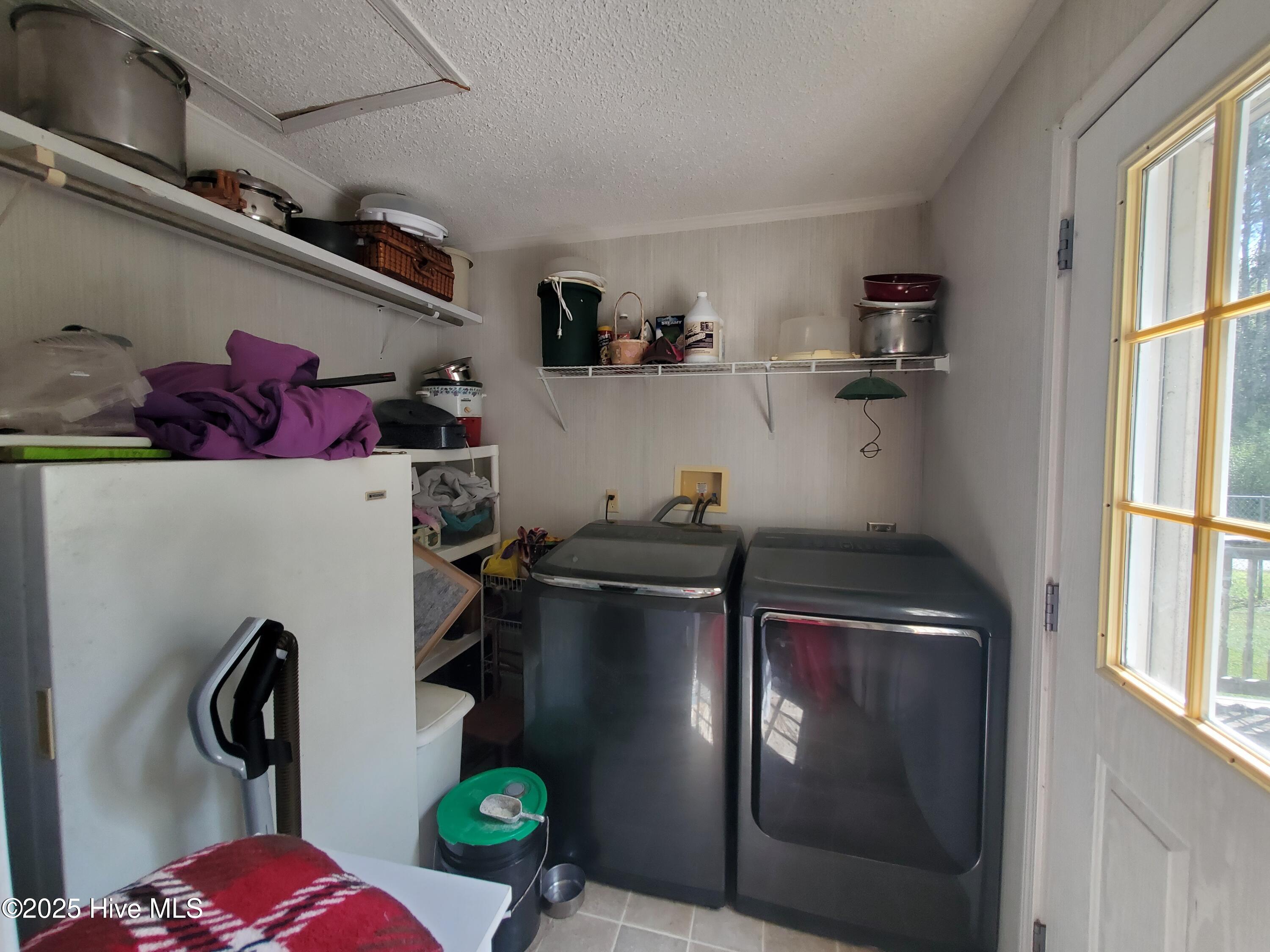 438 Stell Road Bath, NC 27808 - Photo 11 of 22 Laundry room