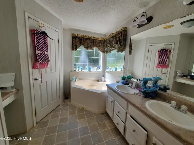 $290,000 | 438 Stell Road, Bath, NC 27808