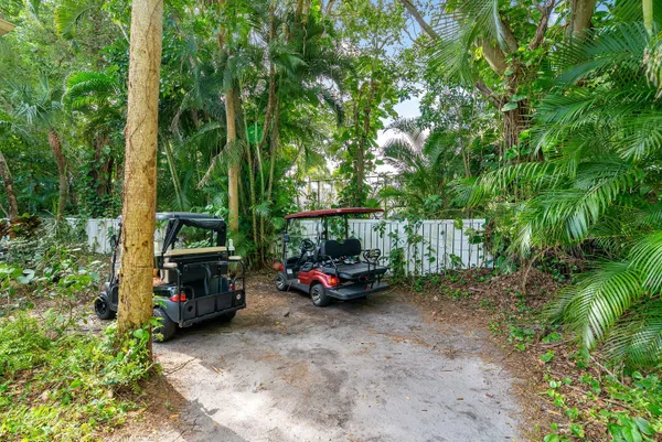 $84,900 | 22 Westgate Lane, Unit E, Boynton Beach, FL 33436