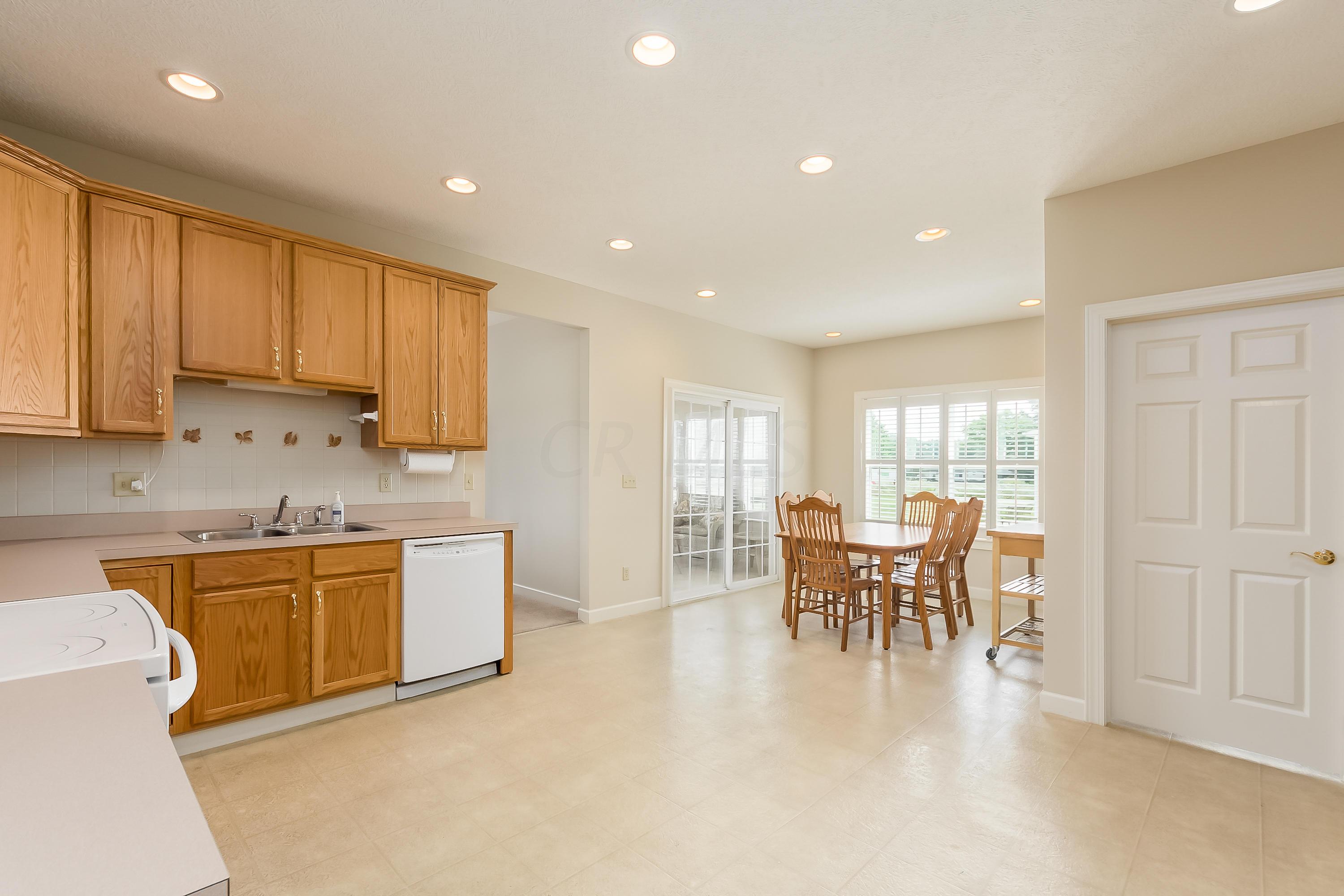 146 Prince Road Southwest Etna, OH 43062 - Photo 4 of 25