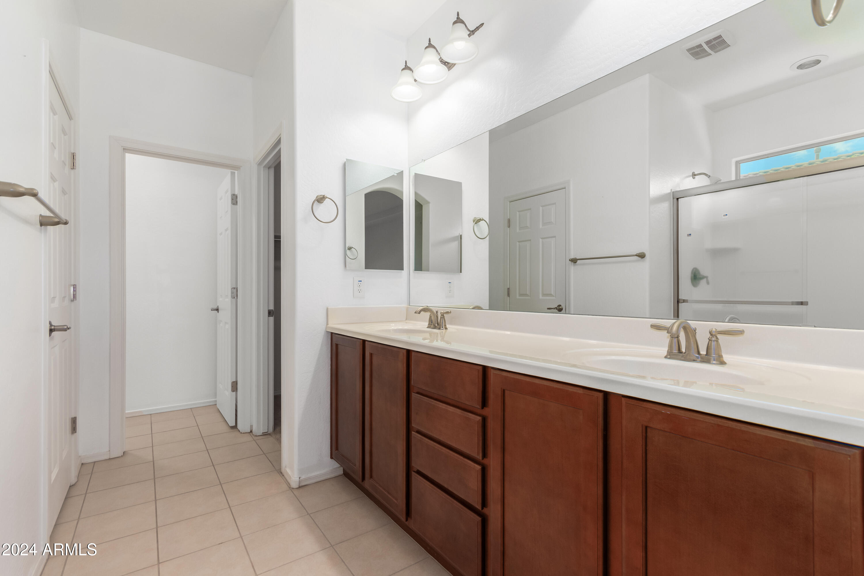 17584 West Bajada Road Surprise, AZ 85387 - Photo 11 of 20 13-Bajada