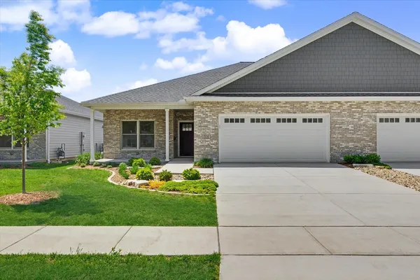 $399,500 | 508 South 6th Street, Fairbury, IL 61739