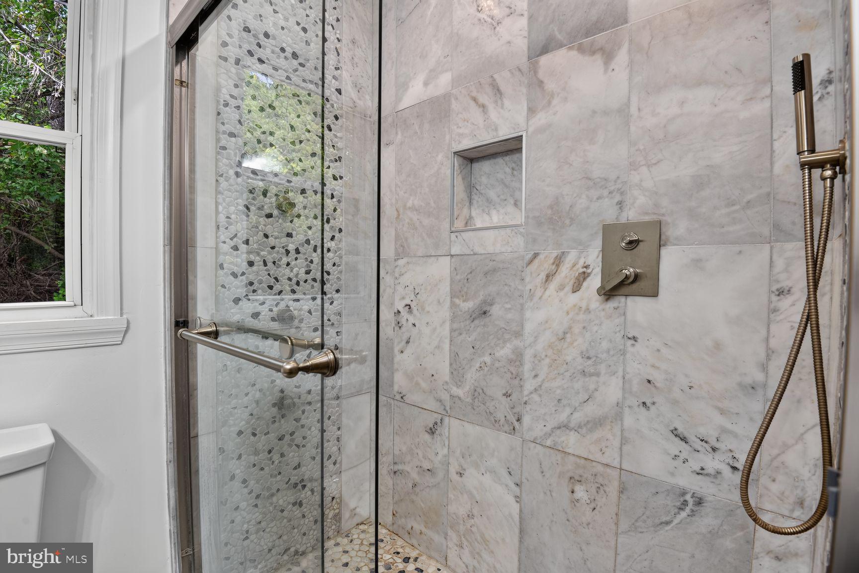 12503 Thrift Road Clinton, MD 20735 - Photo 11 of 20 Gallery Image 11