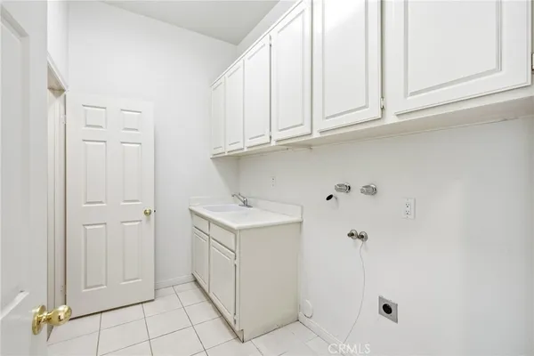 $1,599,000 | 2409 Santiago, La Verne, CA 91750