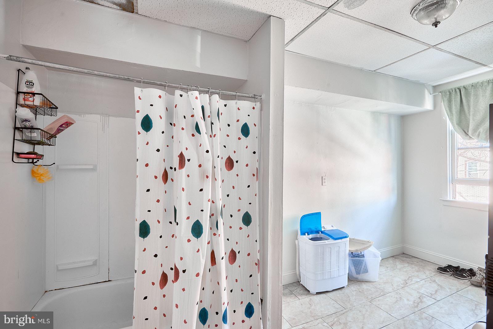 300 South 5th Street Reading, PA 19602 - Photo 17 of 45