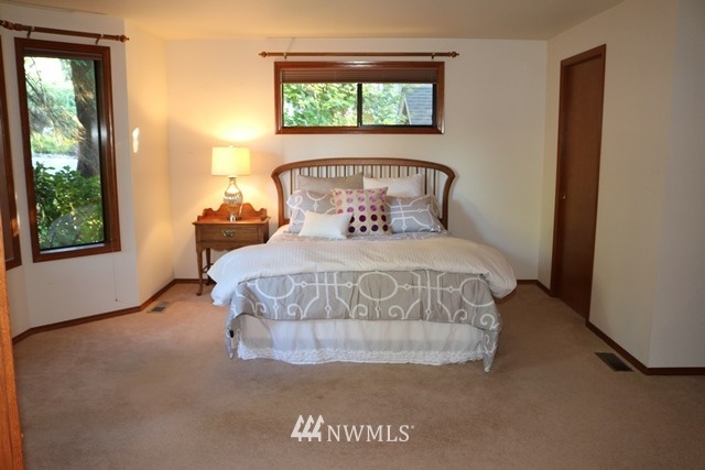 530 East Old Ranch Road Allyn, WA 98524 - Photo 12 of 22 Gallery Image 12