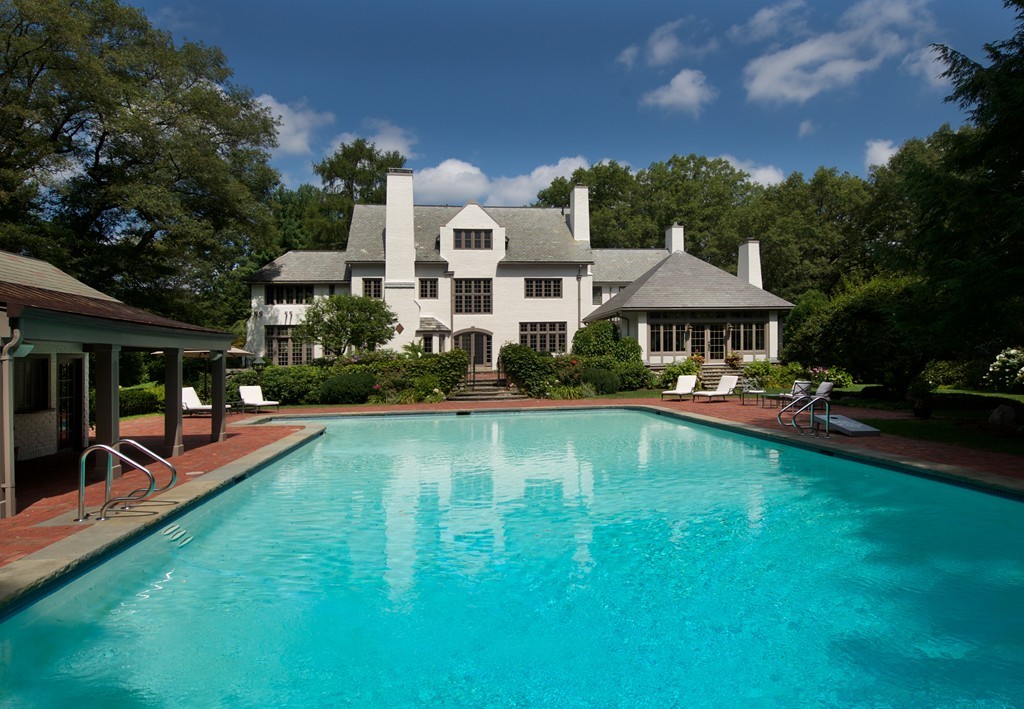 8 Conant Road Weston, MA 02493 - Photo 1 of 30