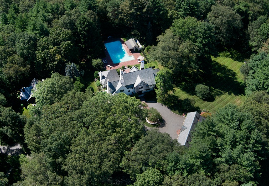 8 Conant Road Weston, MA 02493 - Photo 28 of 30