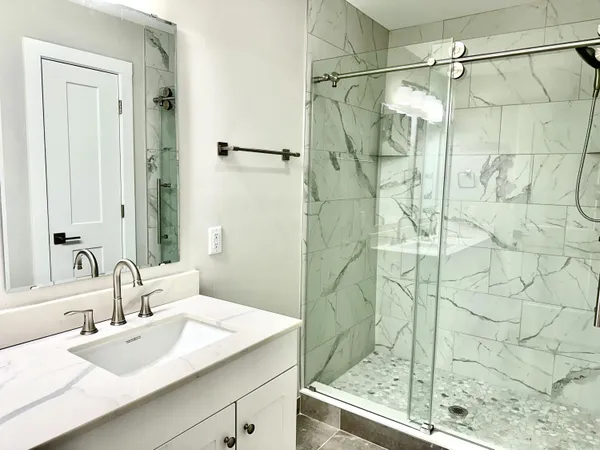 $304,500 | 3556 Clinton Way, Jackson, MI 49201