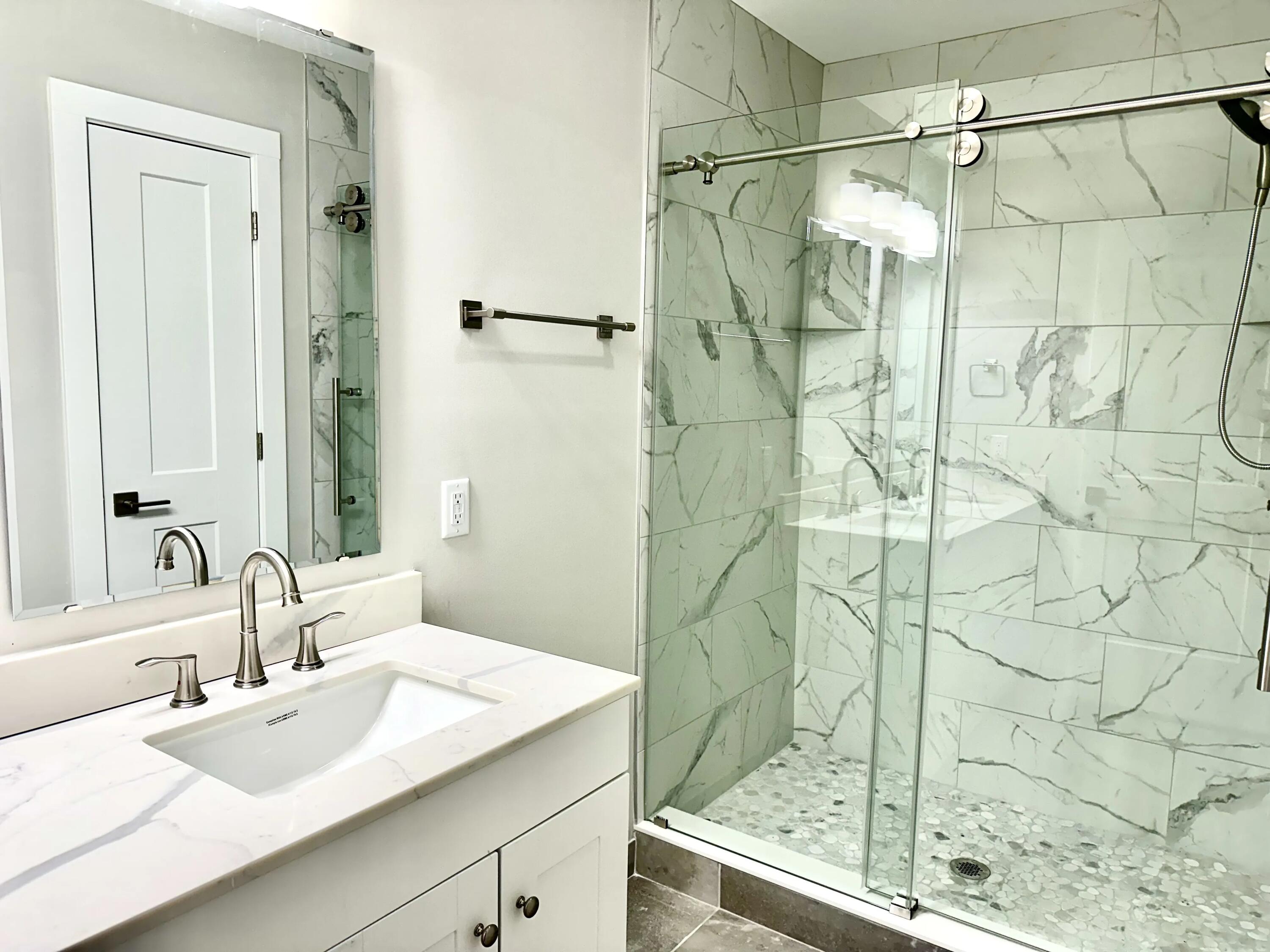 2516 Clinton Way Jackson, MI 49201 - Photo 13 of 26 IMG_9757