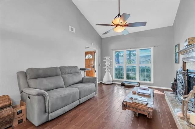 $575,000 | 6041 65th Avenue North, Pinellas Park, FL 33781