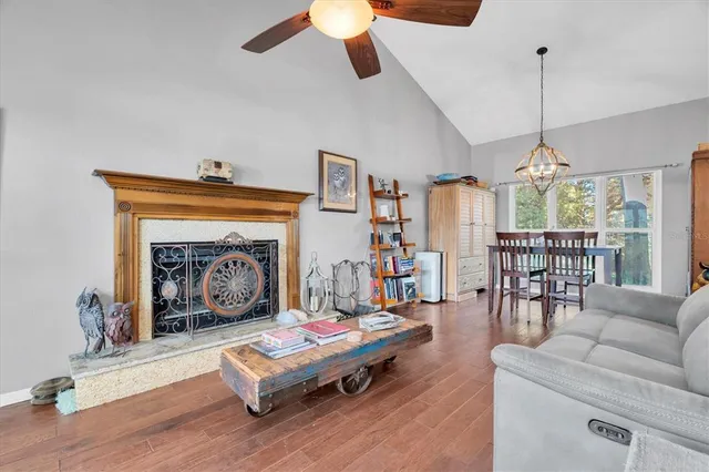 $575,000 | 6041 65th Avenue North, Pinellas Park, FL 33781