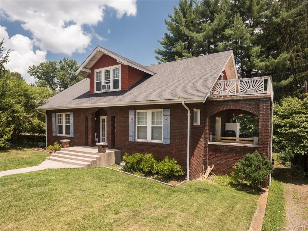 27 Hampton Heights Road Canton, NC 28716 - Photo 1 of 24
