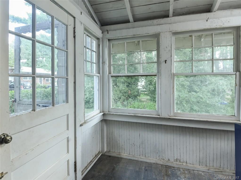 27 Hampton Heights Road Canton, NC 28716 - Photo 23 of 24