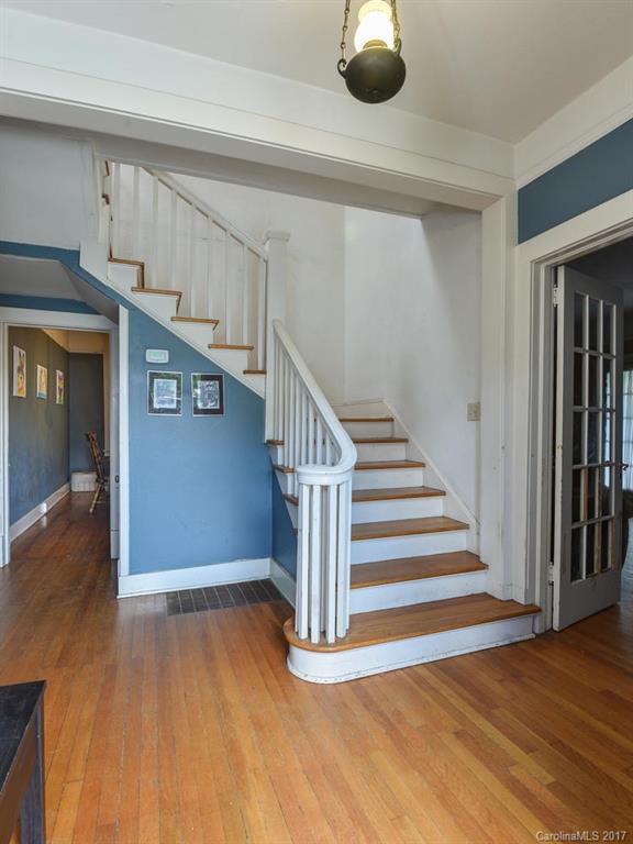 27 Hampton Heights Road Canton, NC 28716 - Photo 4 of 24