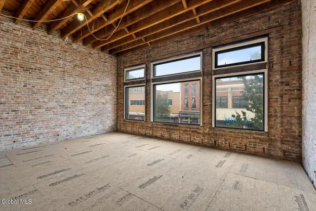 $950,000 | 196 Glen Street, Glens Falls, NY 12801