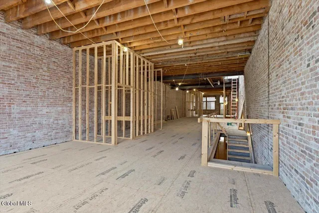 $950,000 | 196 Glen Street, Glens Falls, NY 12801