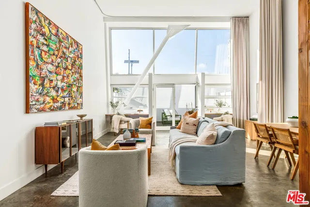 $1,425,000 | 615 Hampton Drive, Unit A102, Venice, CA 90291