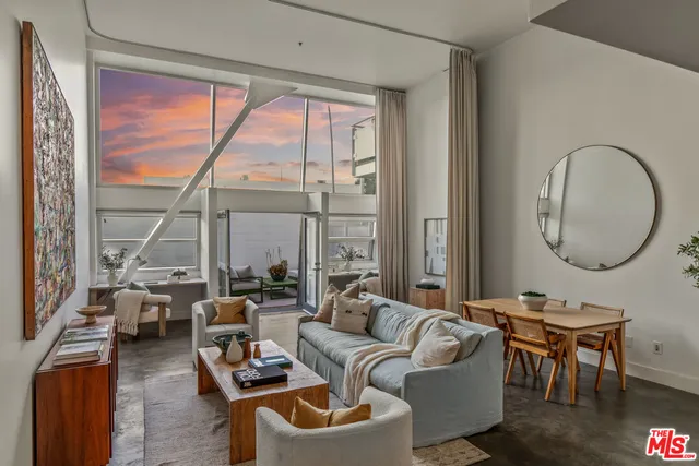 $1,425,000 | 615 Hampton Drive, Unit A102, Venice, CA 90291