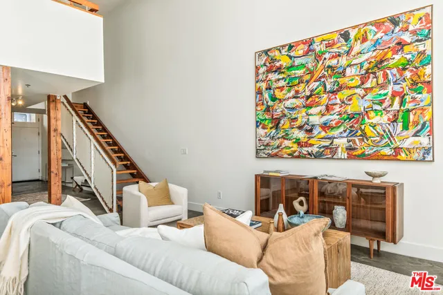 $1,425,000 | 615 Hampton Drive, Unit A102, Venice, CA 90291