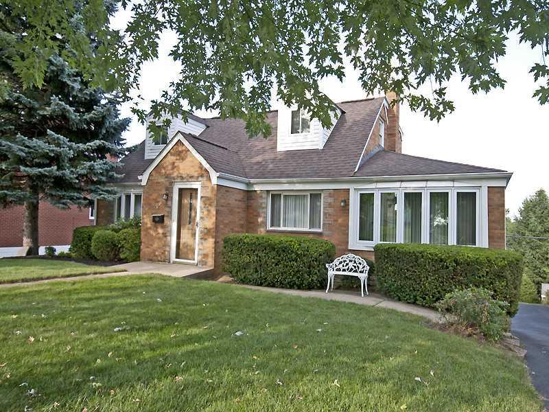 331 Rockfield Road Pittsburgh, PA 15243 - Photo 2 of 12 Exterior Front.