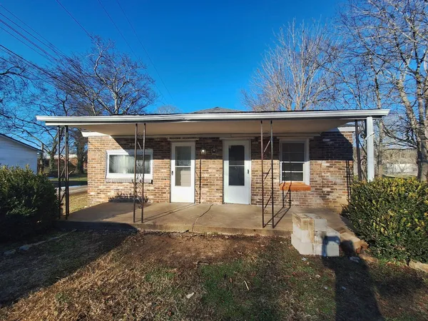 $164,900 | 524 Childers Street, Pulaski, TN 38478