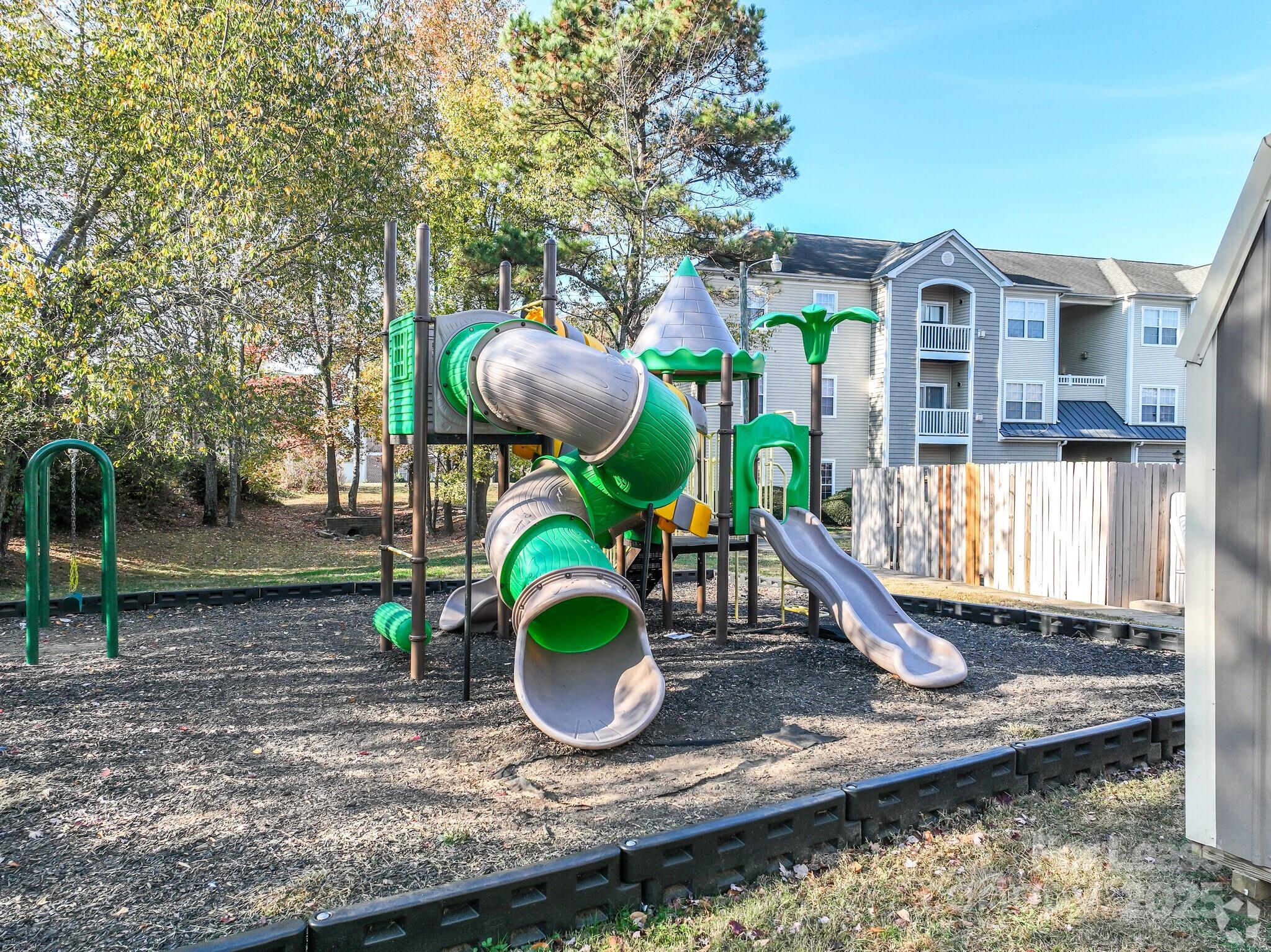 7234 Rose Terrace Court, Unit 7242 Charlotte, NC 28215 - Photo 14 of 15