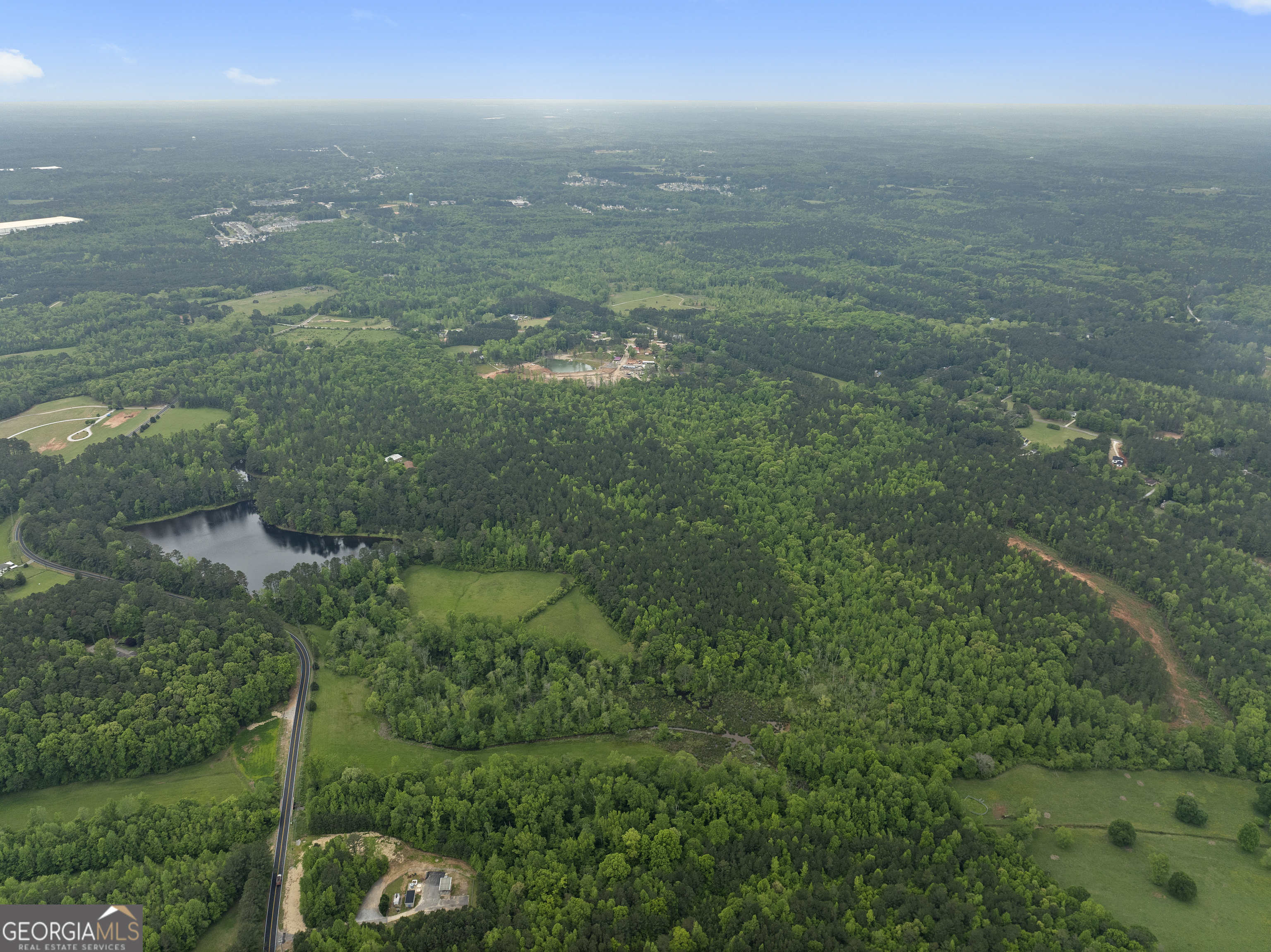 7357 Ono Road Palmetto, GA 30268 - Photo 4 of 15 a view of a city