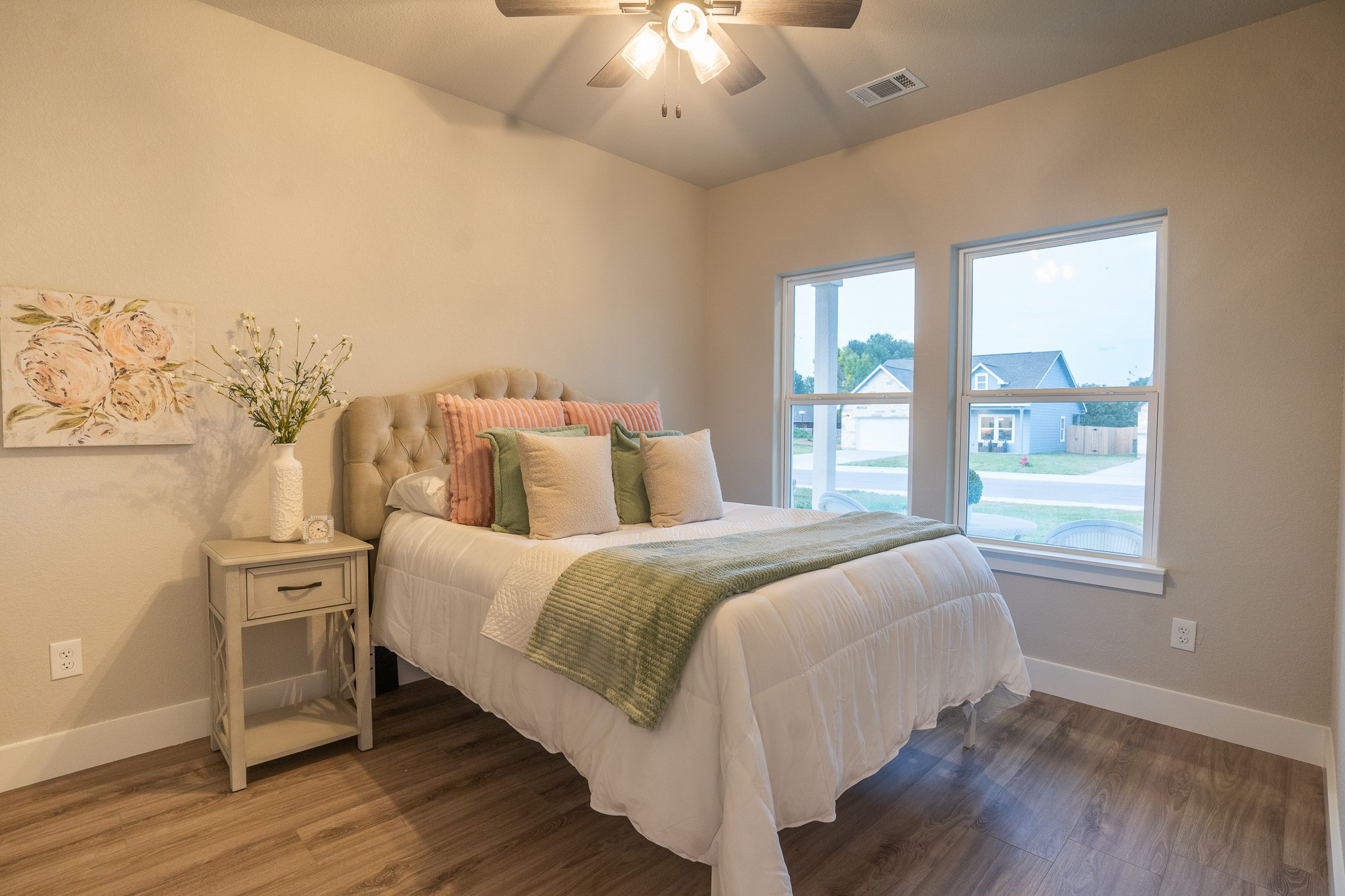 307 String Prairie Way Smithville, TX 78957 - Photo 8 of 34 a bed room with a bed and a window