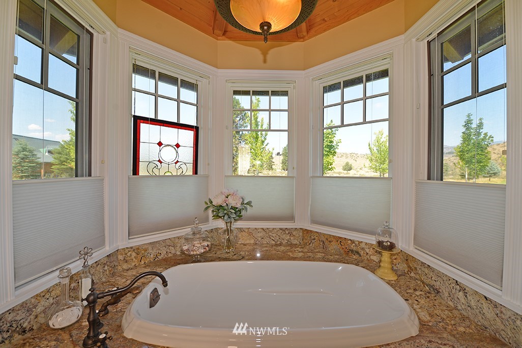 25 Palomino Road North Winthrop, WA 98862 - Photo 11 of 27 Gallery Image 11