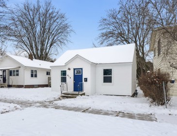 614 Maple Street Chippewa Falls, WI 54729 - Photo 1 of 29