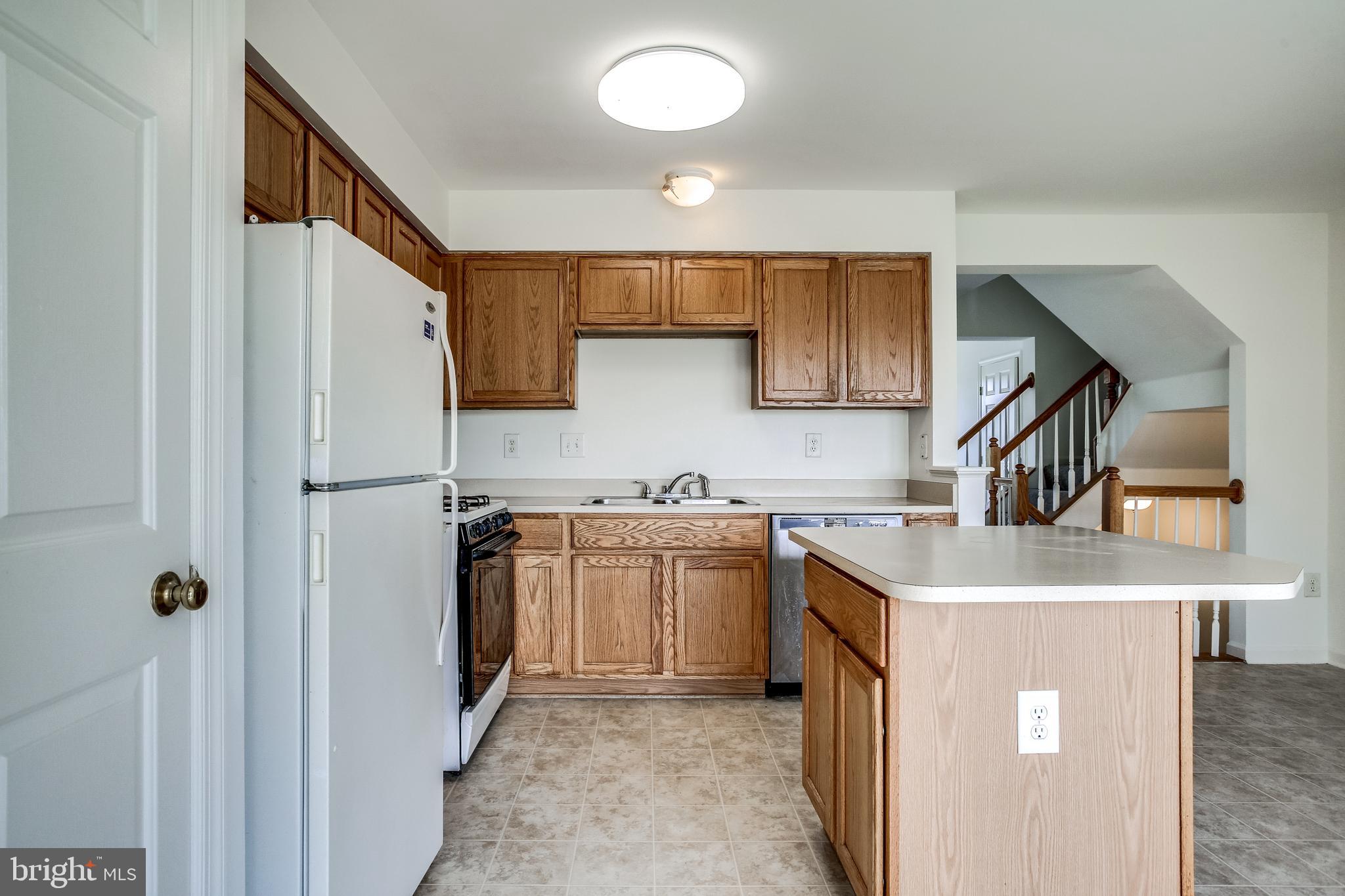 7634 Fairbrook Road Windsor Mill, MD 21244 - Photo 6 of 28 Gallery Image 6