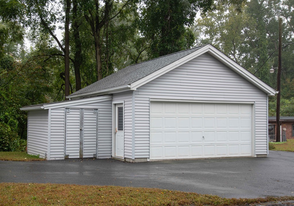 648 Riverside Drive Northampton, MA 01062 - Photo 4 of 18