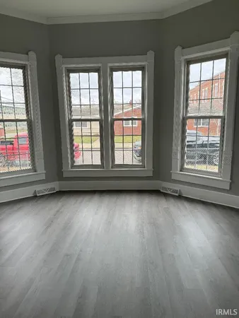 $194,900 | 504 Hart Street, Vincennes, IN 47591