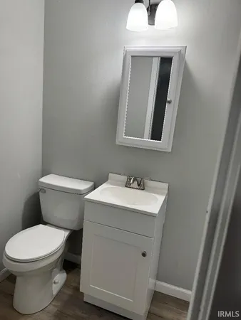 $194,900 | 504 Hart Street, Vincennes, IN 47591