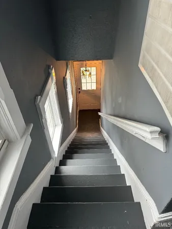 $194,900 | 504 Hart Street, Vincennes, IN 47591