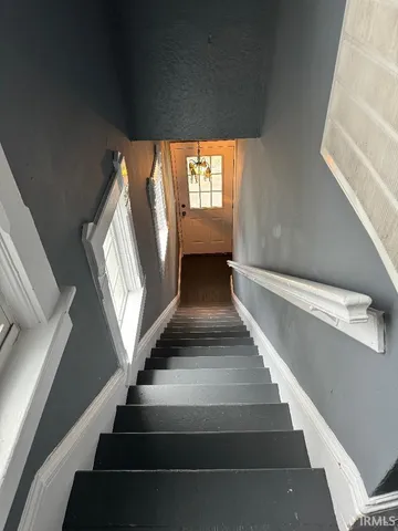 $199,900 | 504 Hart Street, Vincennes, IN 47591