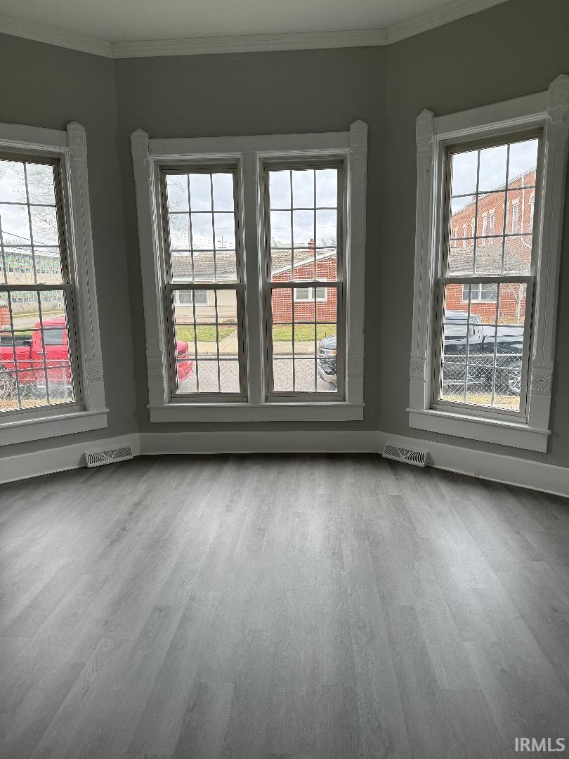 504 Hart Street Vincennes, IN 47591 - Photo 5 of 25