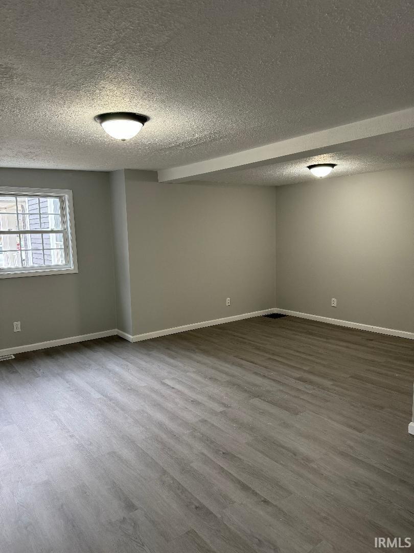 504 Hart Street Vincennes, IN 47591 - Photo 6 of 25