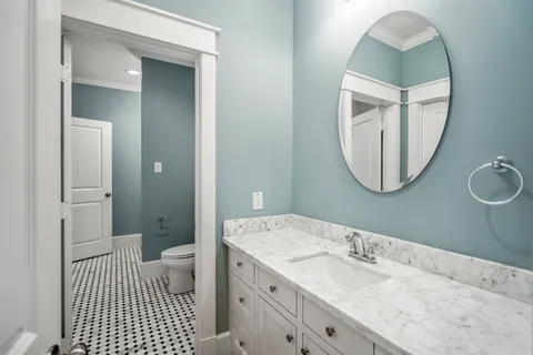 $950,000 | 823 East 27th Street, Houston, TX 77009