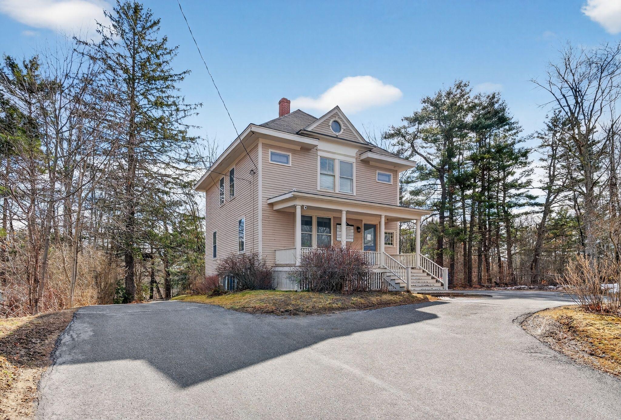 133 Gray Road Falmouth, ME 04105 - Photo 1 of 46 1_DSC02673