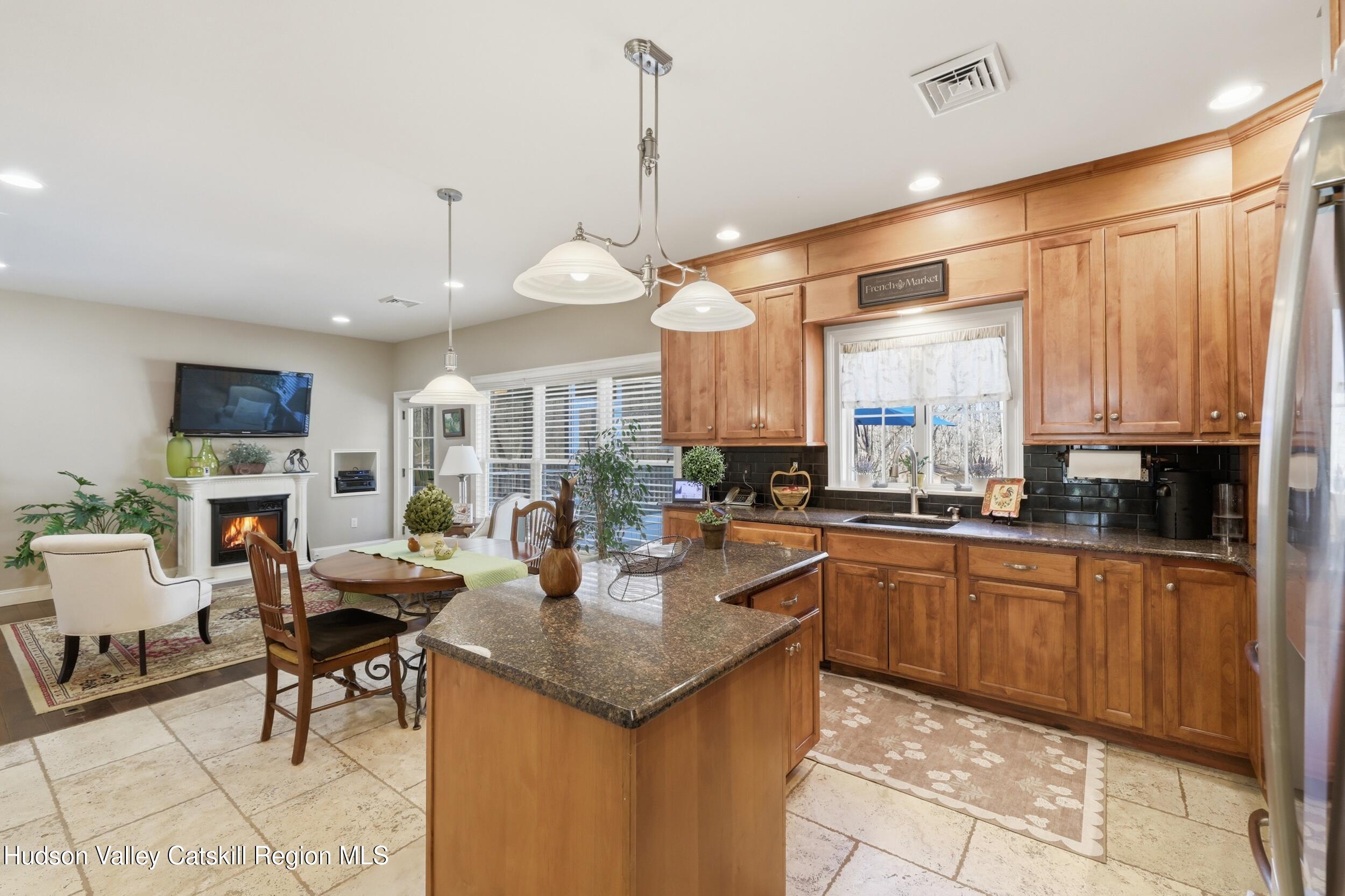 568 Sand Hill Road Gardiner, NY 12525 - Photo 16 of 52 568 Sand Hill Rd. Pics (97)