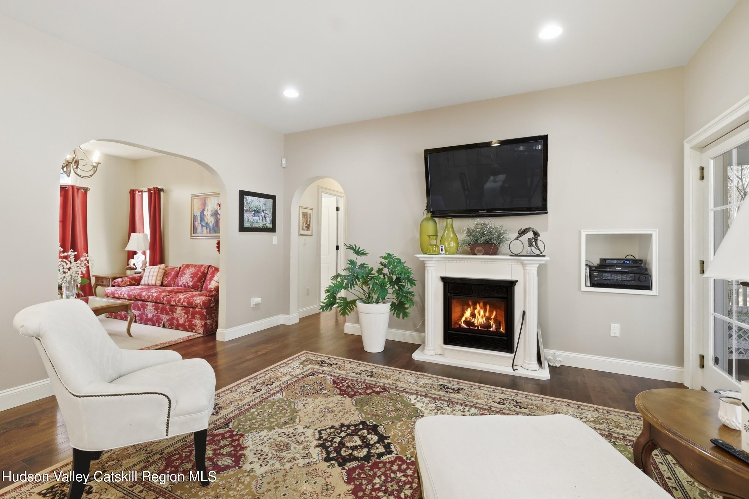 568 Sand Hill Road Gardiner, NY 12525 - Photo 21 of 52 568 Sand Hill Rd. Pics (85)