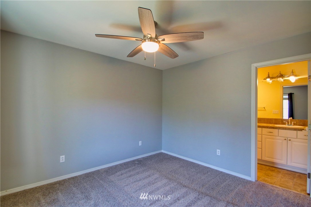 5417 Timber Ridge Drive Mount Vernon, WA 98273 - Photo 4 of 37 Gallery Image 4